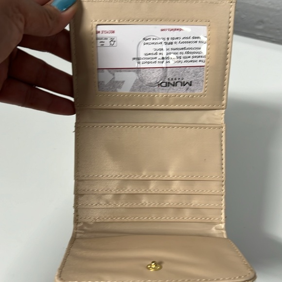 Small wallet - Picture 2 of 3